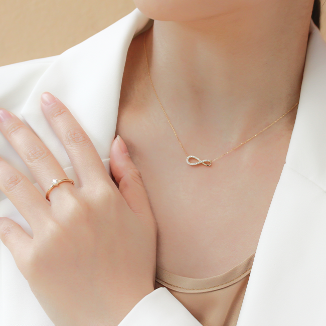 Infinity diamond necklace